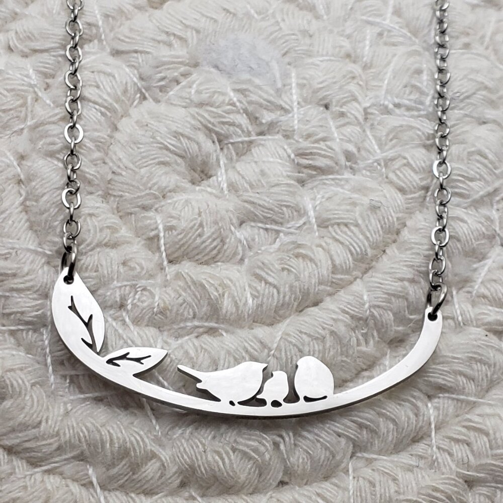 Close 2 UR heart Stainless steel 18 inch necklace Birds on a limb